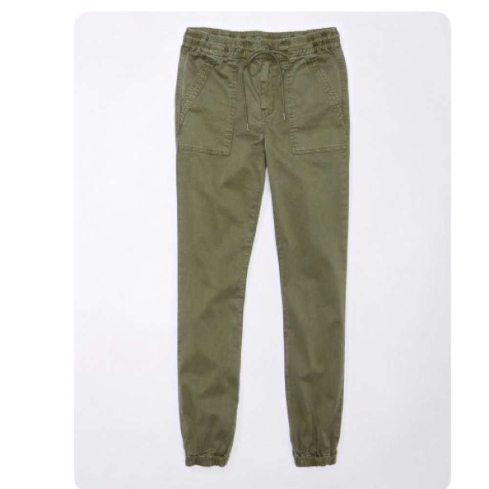AE Next Level High-Waisted
Jegging Jogger